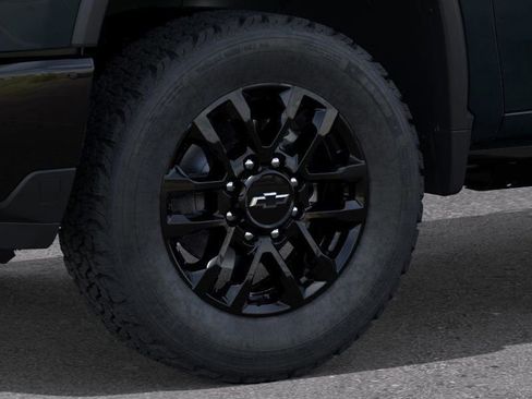 New 2026 Chevrolet Silverado 2500 LT image 9