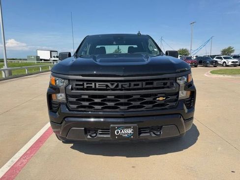 Used 2023 Chevrolet Silverado 1500 Custom RWD image 9