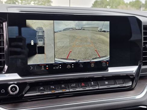 Used 2024 GMC Sierra 1500 SLT w/ SLT Premium Plus Package image 11