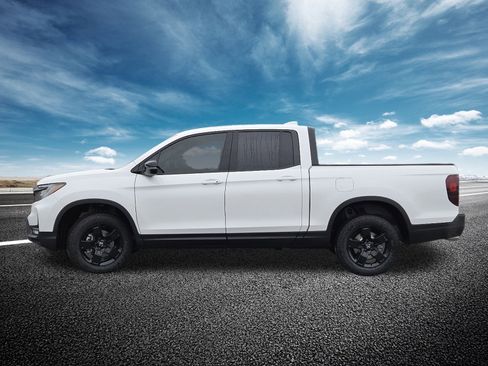 New 2026 Honda Ridgeline Black Edition image 16