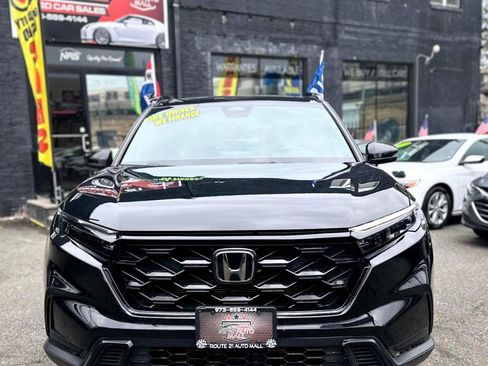 Used 2023 Honda CR-V Sport image 2