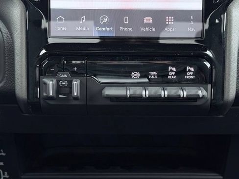 New 2026 RAM 2500 Big Horn AWD/4WD image 32