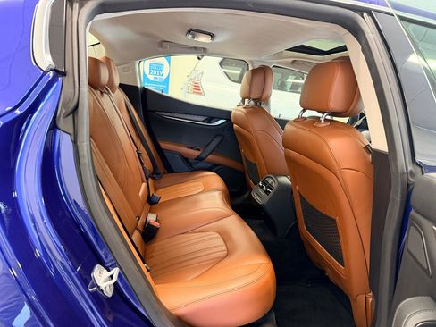 Used 2017 Maserati Ghibli S RWD image 34