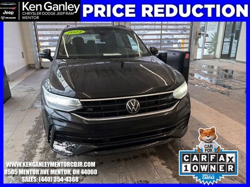 Used 2024 Volkswagen Tiguan SE R-Line image 2