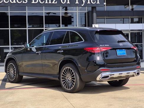 New 2026 Mercedes-Benz GLC 300 image 4