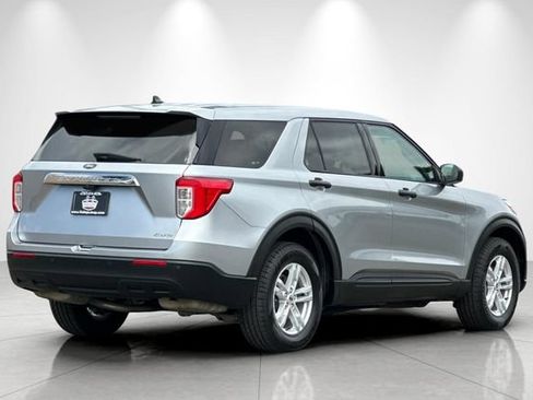 Used 2022 Ford Explorer 4WD image 4
