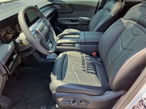 New 2027 Kia Telluride EX X-Line w/ Towing Package AWD/4WD image 5