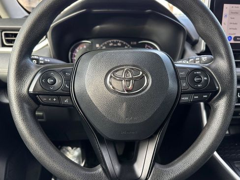 Used 2024 Toyota RAV4 XLE FWD image 26