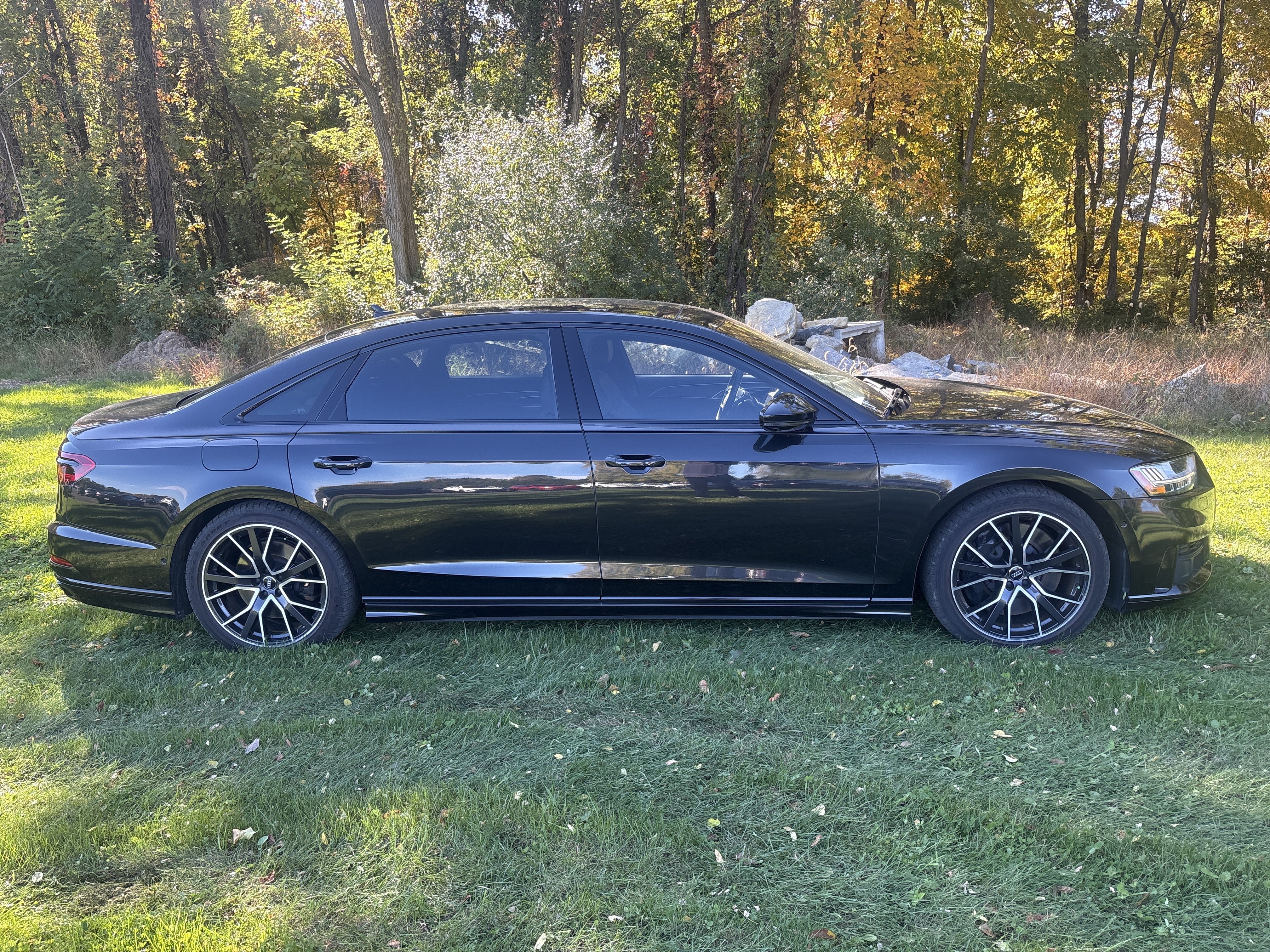 Used 2020 Audi A8 L 4.0T w/ Sport Plus Package AWD/4WD image 2