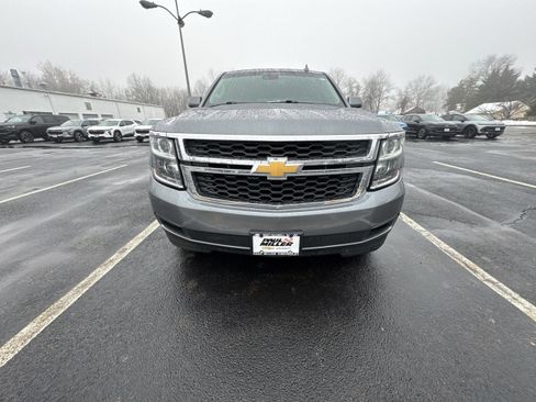 Used 2018 Chevrolet Tahoe LT image 32
