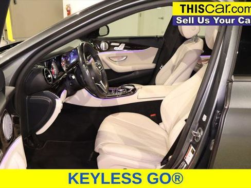 Used 2019 Mercedes-Benz E 300 image 23