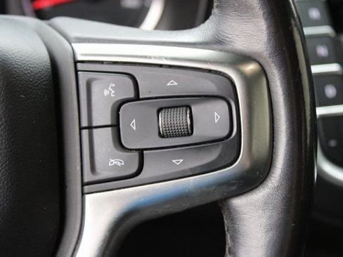 Used 2021 Chevrolet Suburban Z71 image 15