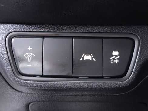 Used 2020 Kia Forte LXS FWD image 10