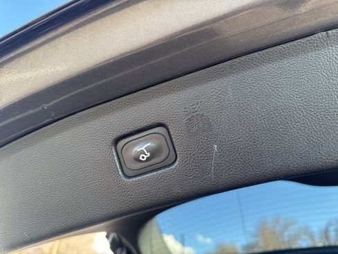 Used 2021 Ford Edge ST w/ Equipment Group 401A image 14