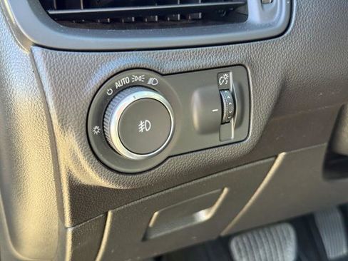 Used 2020 Buick Envision Essence w/ Experience Buick Package image 18