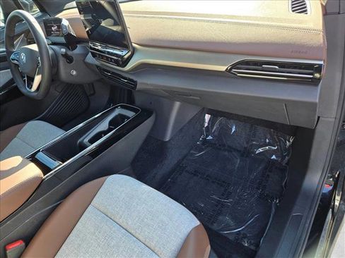 Used 2023 Volkswagen ID.4 Pro image 19