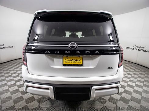 Used 2025 Nissan Armada SL RWD image 15