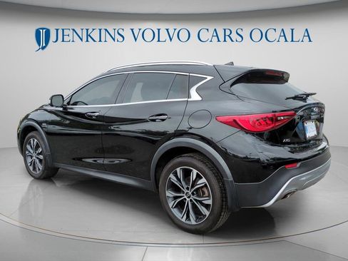 Used 2019 INFINITI QX30 AWD w/ Navigation Package image 5