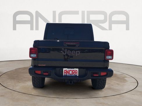 Used 2022 Jeep Gladiator Rubicon w/ Cold Weather Group AWD/4WD image 9