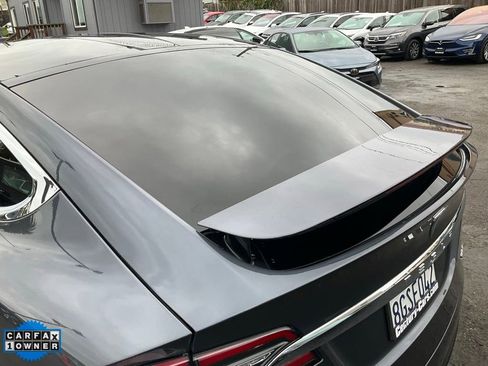 Used 2018 Tesla Model X 100D image 96
