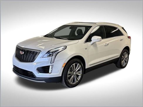 New 2025 Cadillac XT5 Premium Luxury w/ Technology Package image 5
