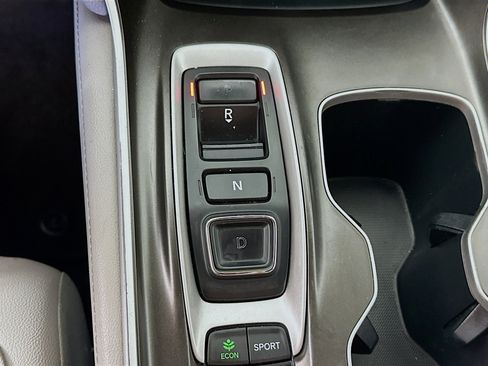 Used 2019 Honda Accord Touring image 25