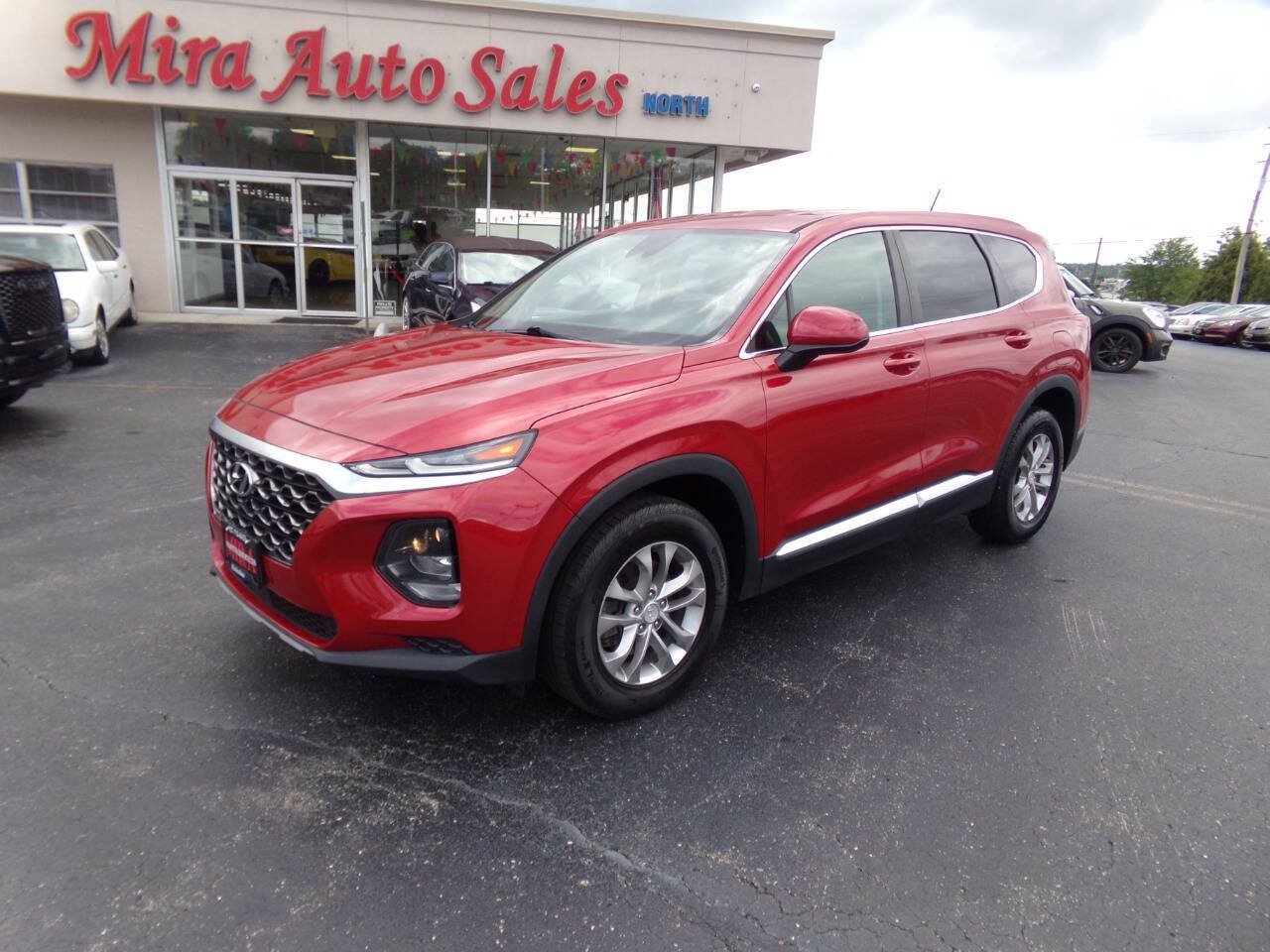 Used 2020 Hyundai Santa Fe SE FWD image 1