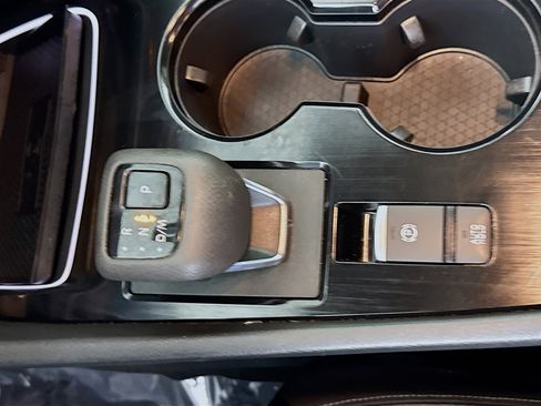 Used 2024 Nissan Rogue SL image 20