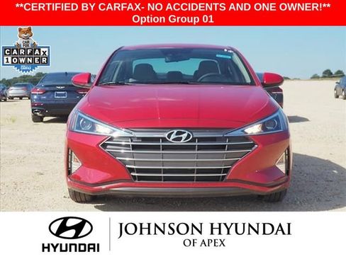 Used 2020 Hyundai Elantra SE w/ Cargo Package (C1) FWD image 2