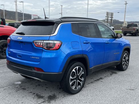 Used 2023 Jeep Compass Limited AWD/4WD image 3