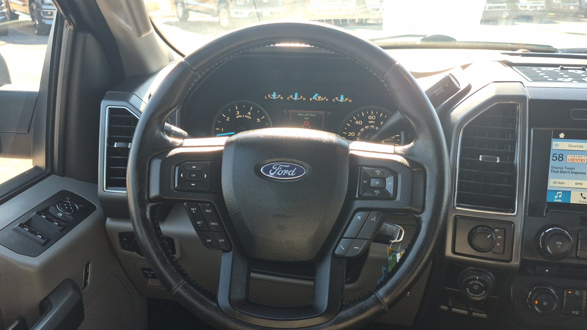 Used 2018 Ford F150 XLT w/ Equipment Group 301A Mid AWD/4WD image 13