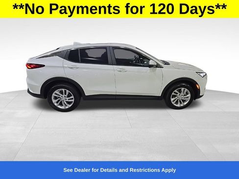 New 2026 Buick Envista Preferred image 8