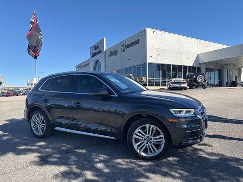 Used 2020 Audi Q5 2.0T Premium Plus w/ Premium Plus Package image 32