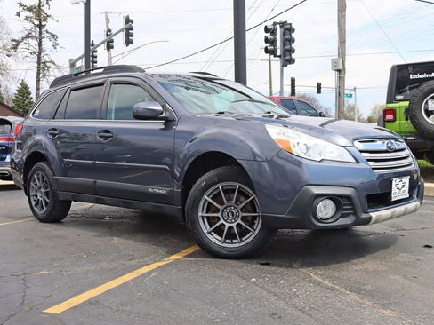 Used 2014 Subaru Outback 2.5i Limited w/ Moonroof Package image 2