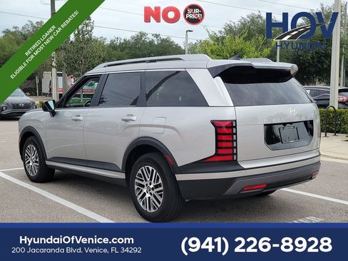 Certified 2026 Hyundai Palisade SEL AWD/4WD image 5