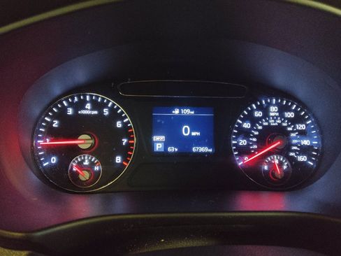 Used 2019 Kia Sorento L FWD image 23