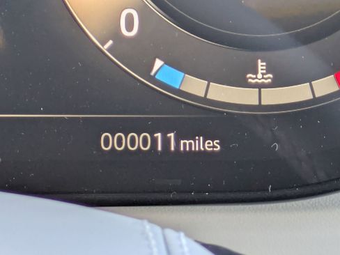 New 2026 Land Rover Range Rover Sport SE image 11