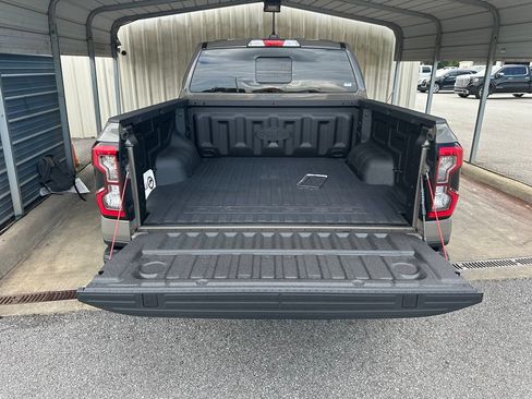 Used 2026 Ford Ranger Lariat w/ Black Appearance Package AWD/4WD image 32