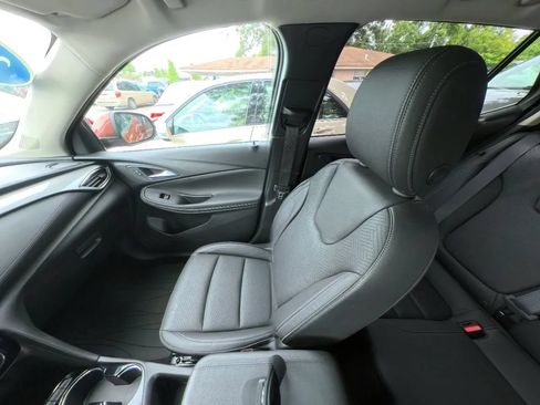 Used 2020 Buick Encore GX Essence w/ Advanced Technology Package AWD/4WD image 26