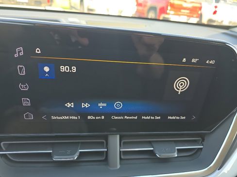 New 2026 Chevrolet Trax LT w/ Driver Confidence Package FWD image 23