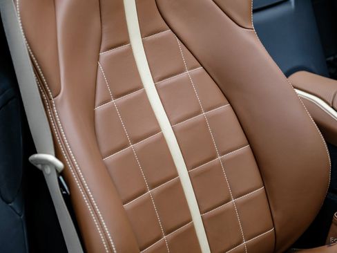 Used 2022 Ferrari 812 GTS RWD image 66