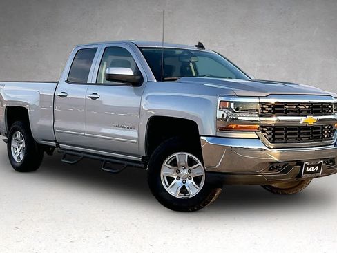 Used 2016 Chevrolet Silverado 1500 LT AWD/4WD image 20