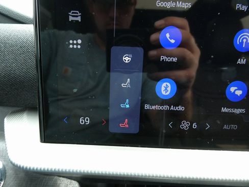 Used 2025 Ford Explorer Platinum w/ Ultimate Package image 36