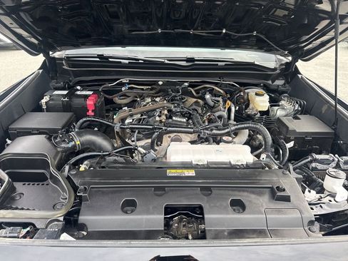 Used 2025 Toyota Tacoma TRD Off-Road image 34