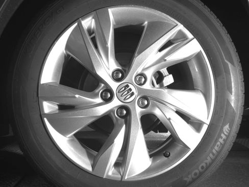 Used 2025 Buick Encore GX Preferred AWD/4WD image 14