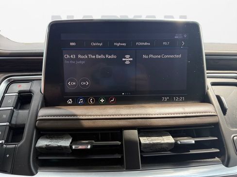 Used 2021 Chevrolet Suburban Z71 w/ Z71 Off-Road Package image 22