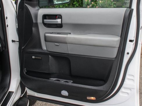 Used 2017 Toyota Sequoia Limited w/ Safety & Convenience Package image 49