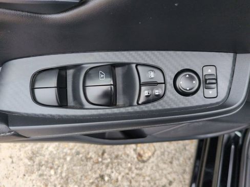 Used 2024 Nissan Sentra S FWD image 15