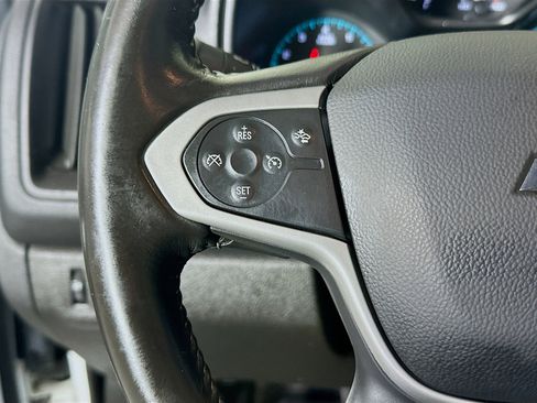 Used 2022 Chevrolet Colorado LT w/ Fleet Safety Package RWD image 16
