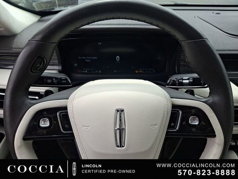 Certified 2023 Lincoln Aviator Black Label w/ Dynamic Handling Package AWD/4WD image 21
